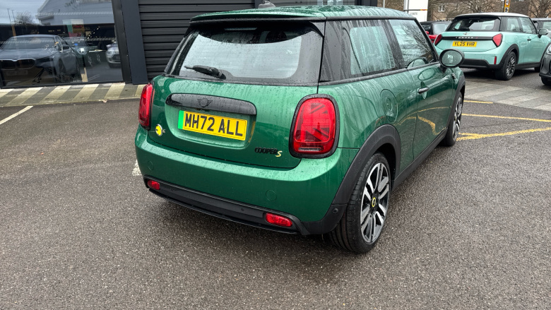 MINI Hatchback 135kW Cooper S Level 2 33kWh 3dr Auto Electric Hatchback